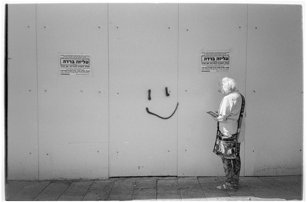 Silver halide -Olympus XA4, FOMA200  @ ISO200  DEV: Rodinal 1:100