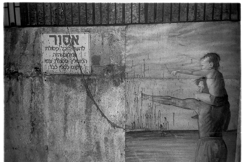 Silver halide - Olympus XA4 , Ilford HP5  @ ISO400 DEV: DEV Ultrafin 1:20