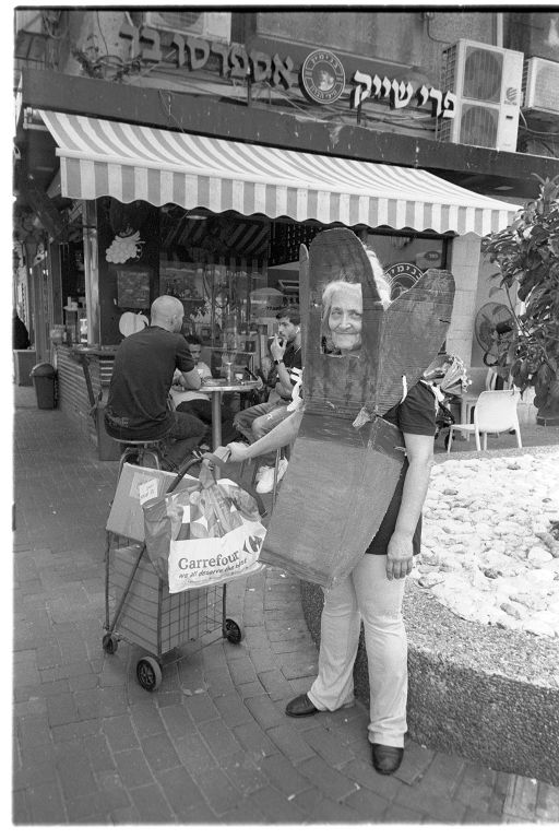 Silver halide -Olympus XA4 , Ilford HP5  @ ISO400 DEV:Tetenal Ultrafin 1:20