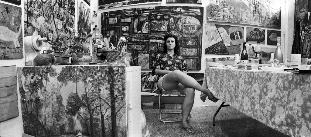 Silver halide -Horizonet 202 ,,Ilford HP5  @ ISO320 DEV::Foma LQN 1;14